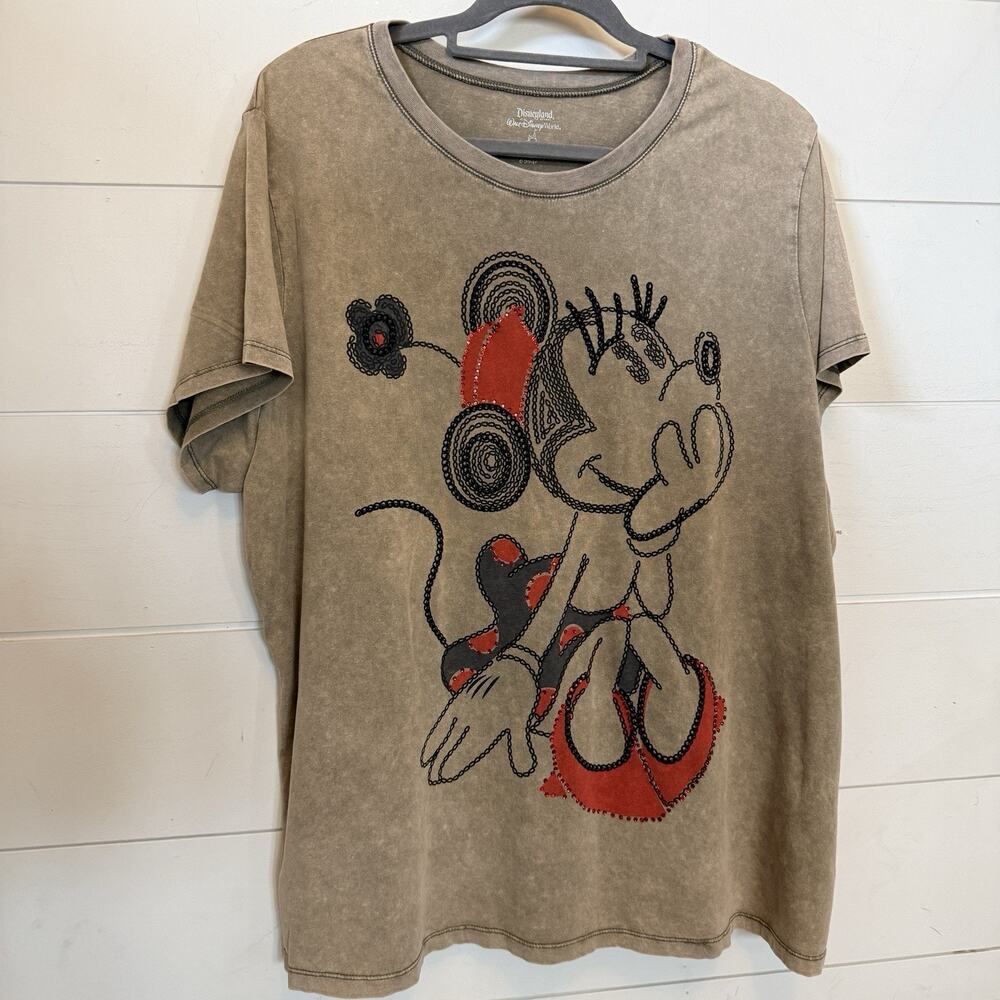 Disney Minnie Mouse Vintage Shirt with Sequence/Beading Tan 3X